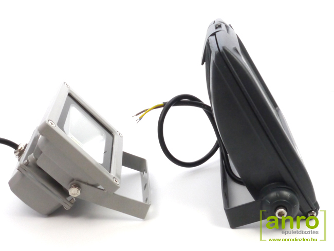 MCOB LED reflektorok régi és új típusa MCOB LED reflektorok régi és új típusa