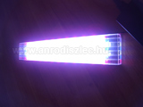 Polikarbonát cellákba helyezett LED szalagból készült egyedi lámpák.