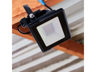 DIY LED reflektor vízmentes kötődobozzal (10W/735lm) hideg fehér