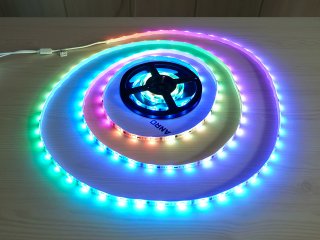 Magic RGB LED szalag szett: 5 méter DRGB 5050-30 szalag + 24 gombos távirányító + tápegység