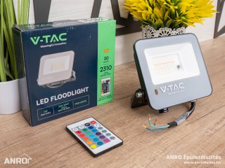 CW+RGB LED reflektor távirányítóval (30W/2310 lm) hideg fehér és színes fény, dimmelés, fényjátékok