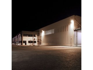 CCT LED reflektor 50W, 5000 lumen, állítható színhőmérséklet 3000K/4000K/6500K, keret nélküli, opál búra, fekete