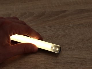 GLASS SHELF Ezüst - üvegpolc profil LED szalaghoz (Opál búrával)