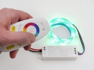 Group Control RGB csoport (zóna) vezérlő RGB LED szalaghoz FUT037