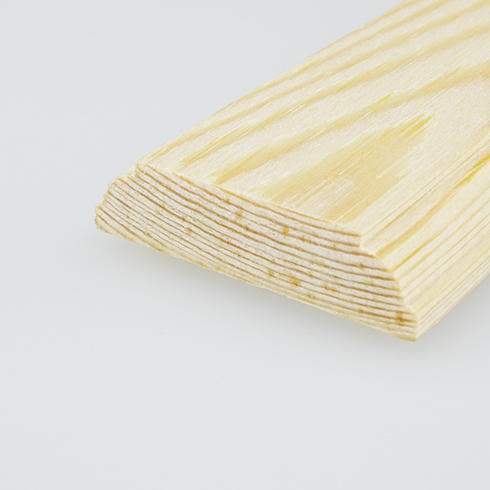 Fa díszléc: 2 oldalán mart, fa díszítőléc, gyalult skandináv fenyőből (10x40mm)