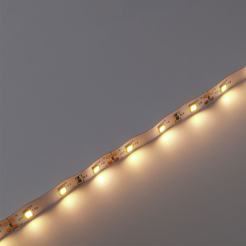 LED szalag beltéri 2835-60 (12 Volt) - meleg fehér DEKOR!