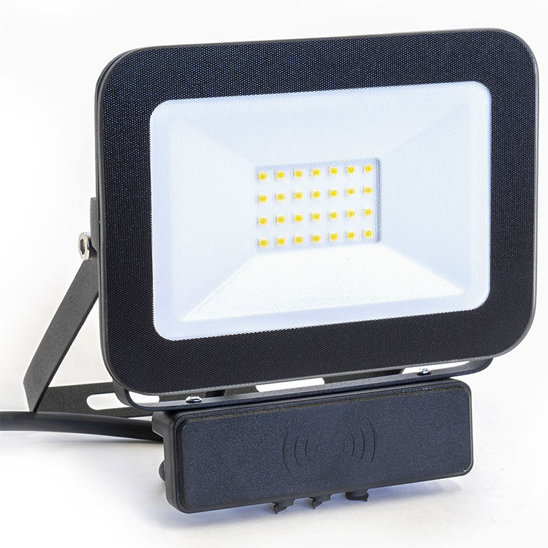 HQ mikrohullámú mozgásérzékelős LED reflektor (20W/120°) természetes fehér