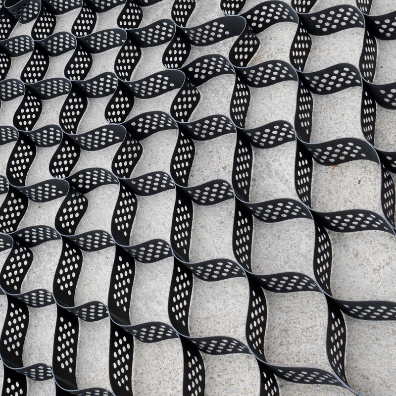 Polimer texturált geocella (246cm x 610cm x 7.5cm) fekete