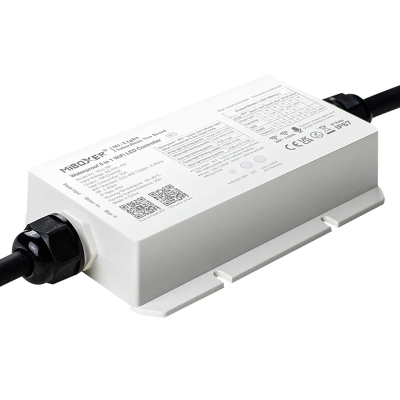WL5-WP 5-in-1 Group Control csoport (zóna) WiFi Smart vezérlő (egyszínű, WW+CW, RGB, RGBW, RGB+CCT LED szalaghoz) IP67