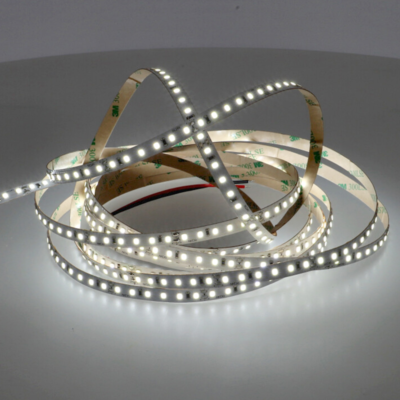LED szalag beltéri 2835-120 (24 Volt) - hideg fehér (110lm/W CRI=90)
