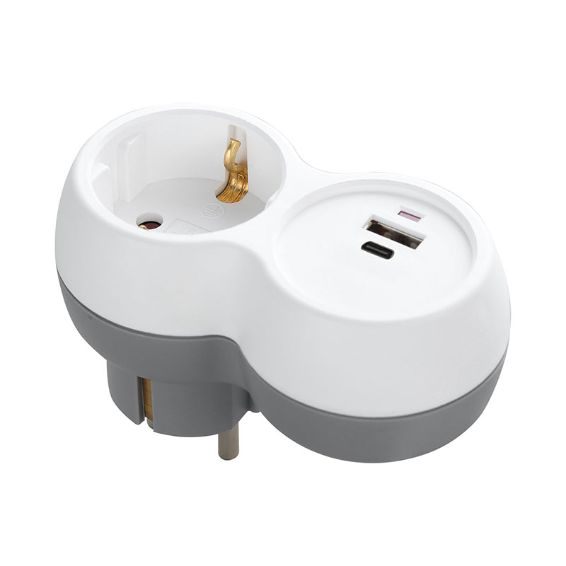 Fali elosztó 1 földelt aljzattal, 1 USB-A + 1 USB-C csatlakozóval, fehér