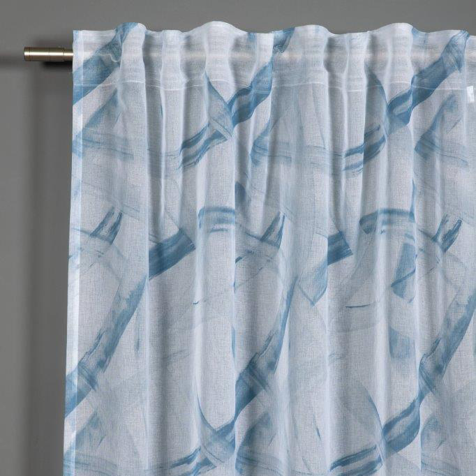 Készfüggöny - Fényáteresztő voile függöny, kék nyomtatott mintákkal (140x245 cm)