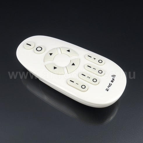 Dimmelhető, állítható színhőm. LED panel távirányító
