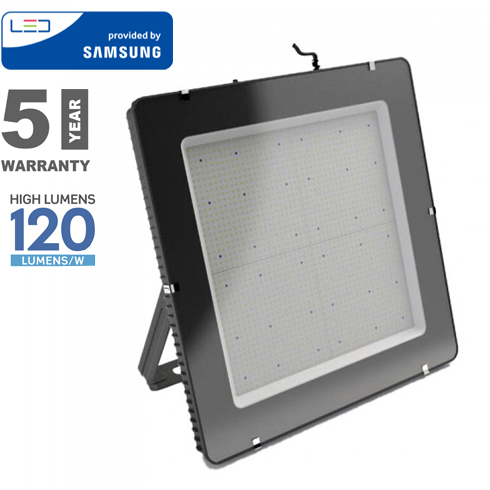 PRO LED reflektor fekete (1000W/100°) természetes fehér, 120lm/W, Samsung