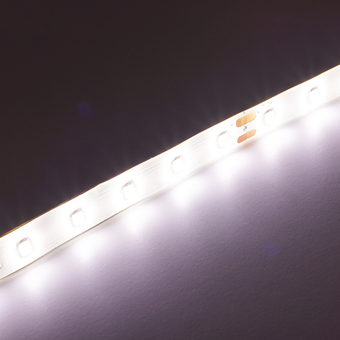 LED szalag kültéri 2835-64 (24 Volt) - hideg fehér (160+lm/W) Kifutó!