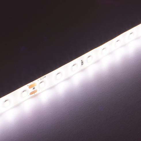 LED szalag kültéri 2835-80 (24 Volt) - hideg fehér (160+lm/W) Kifutó!
