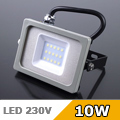 Slim LED reflektor (10W/100°) - Meleg fényű