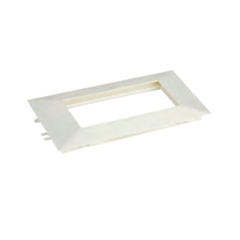 Szerelvényezhető kábelcsatornához szerelvénytartó, 8 modul (100x50 mm) fehér