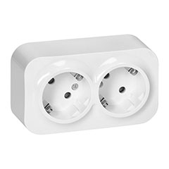 Földelt dugalj(2P+F), 2-es, falon kívüli, (16A/230V), IP20, fehér