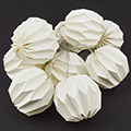 Elemes LED dekoráció (1.35m/10 LED) melegfehér, fehér színű papír lampion