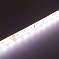 LED szalag kültéri 2835-80 (24 Volt) - hideg fehér (160+lm/W) Kifutó!