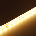 LED szalag kültéri 2835-80 (24 Volt) - meleg fehér (160+lm/W) Kifutó!
