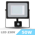 Mozgásérzékelős LED reflektor (50W/100°) 4500K Fekete