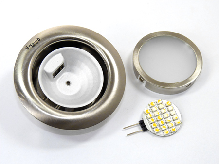 -Szett: Gavi bútorspot + G4 (1.9W/3200K) LED lámpa - Mattkróm