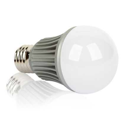 x. LED lámpa E27 (PowerLED/9W/180°) meleg fehér -GE