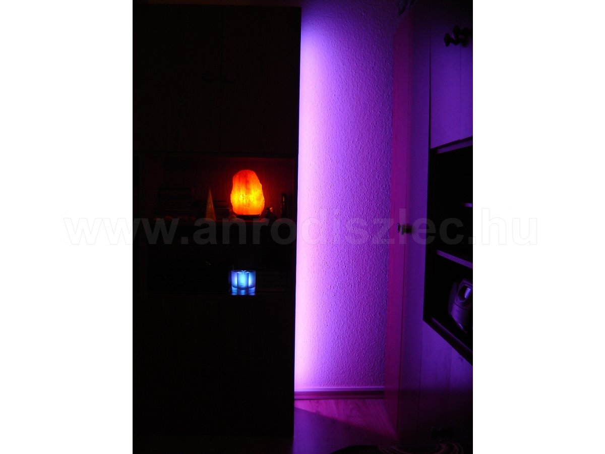 Falvilágítás színváltós RGB LED szalaggal