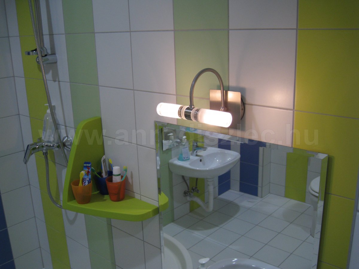 Tükör feletti lámpatest G9 LED-ekkel