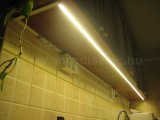 ANRO LED szalag konyhapult világításához, felső szekrény aljára felszerelve