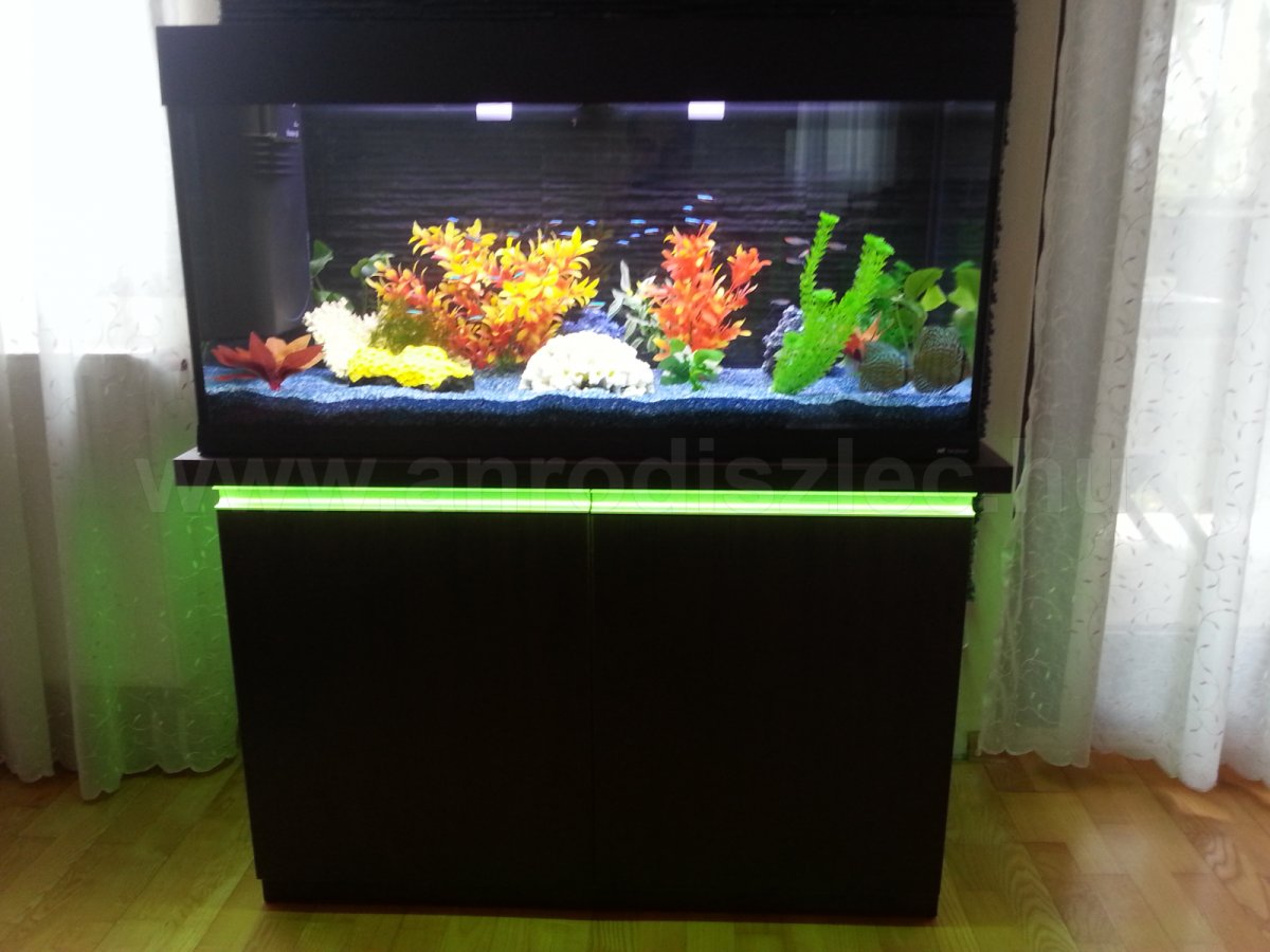 Akvárium állvány RGB LED világítással