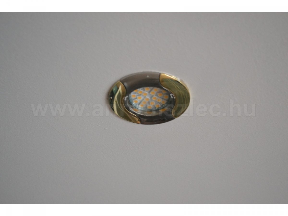 Beépíthető spot keret SMD LED-es izzóval
