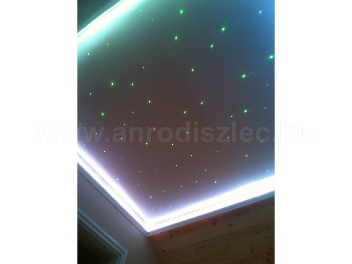 Csillagos égbolt lassú színátmenet effekt