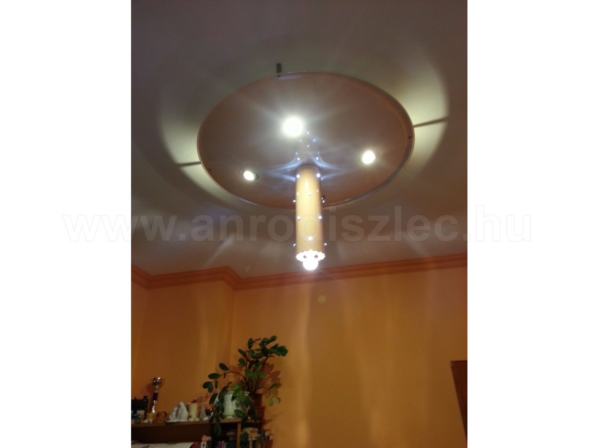 Parabola antennából lámpa