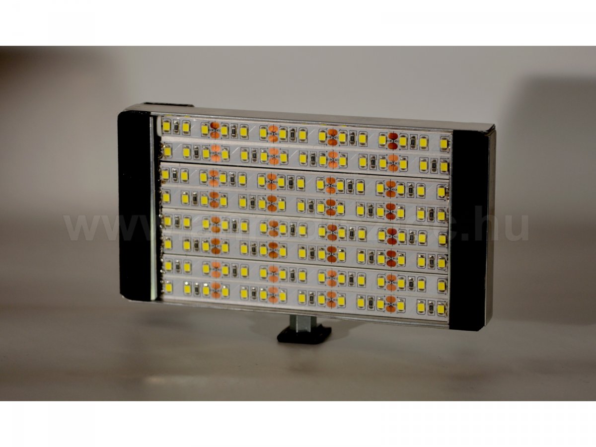Házilag készített fényképezőgép vaku: erős fényű 2835 LED szalaggal