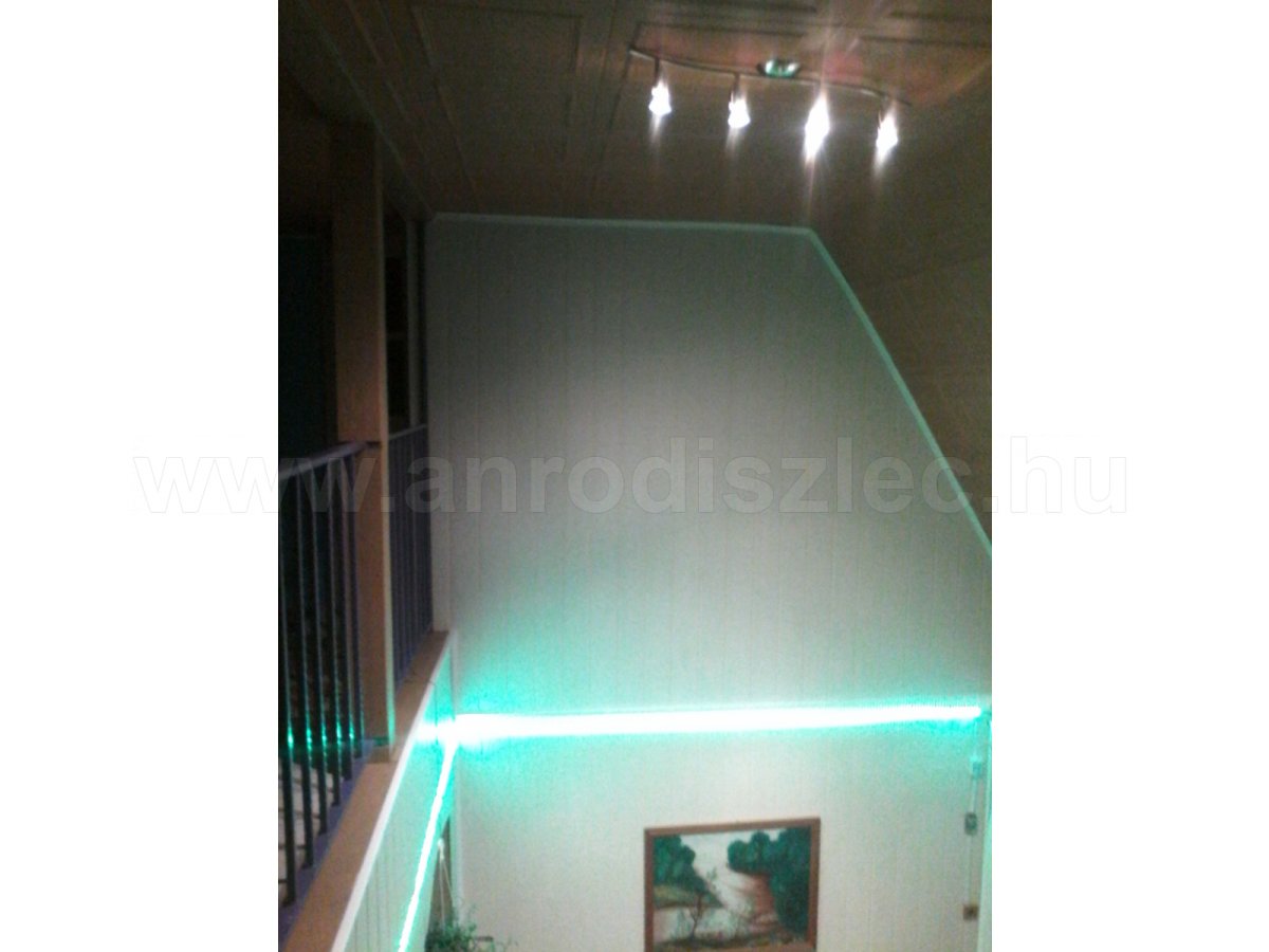 4 égős spotlámpa GU10 LED izzókkal