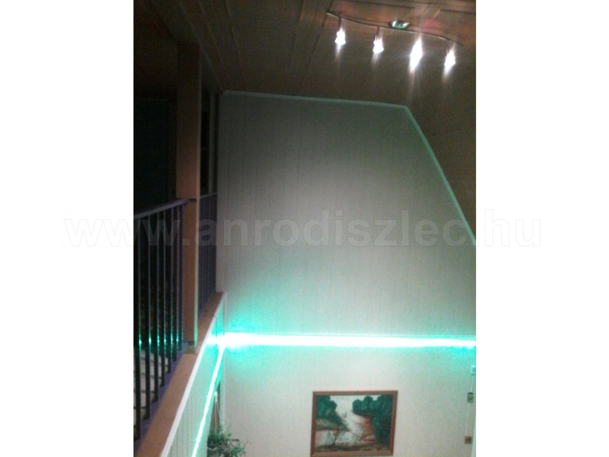 RGB led szalag hangulatvilágítás
