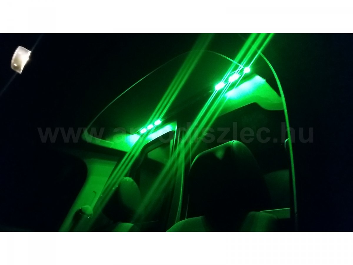 VW Caddy utastér világítás - zöld led modult szereltek az ülések fölé