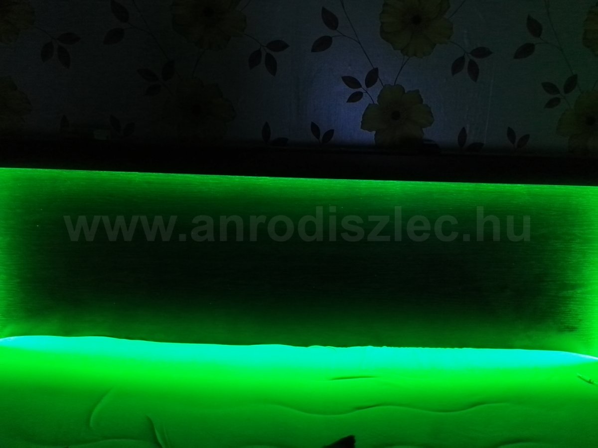 Színváltós hangulatfény
