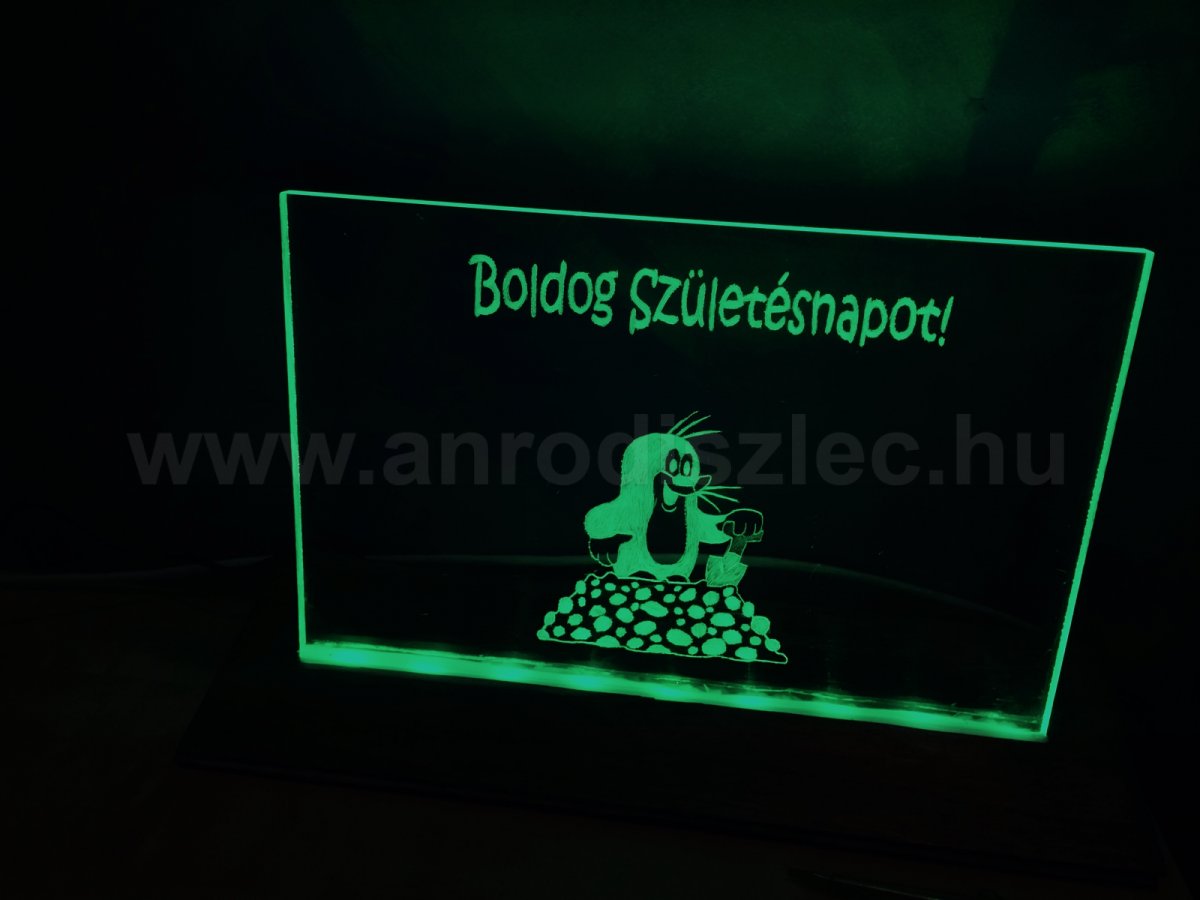 Születésnapi ajándék :) Tábla színváltós led élvilágítással