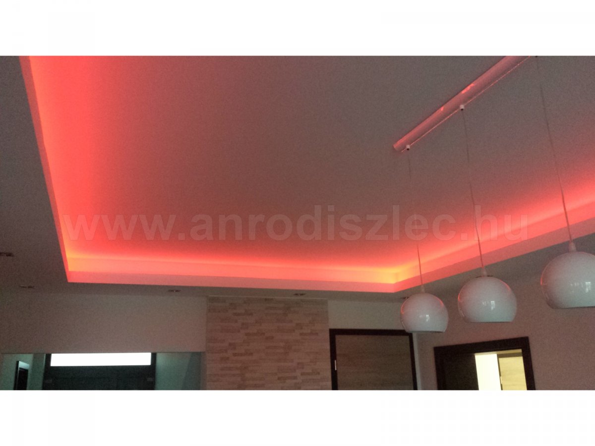 Rejtett színváltós LED szalag