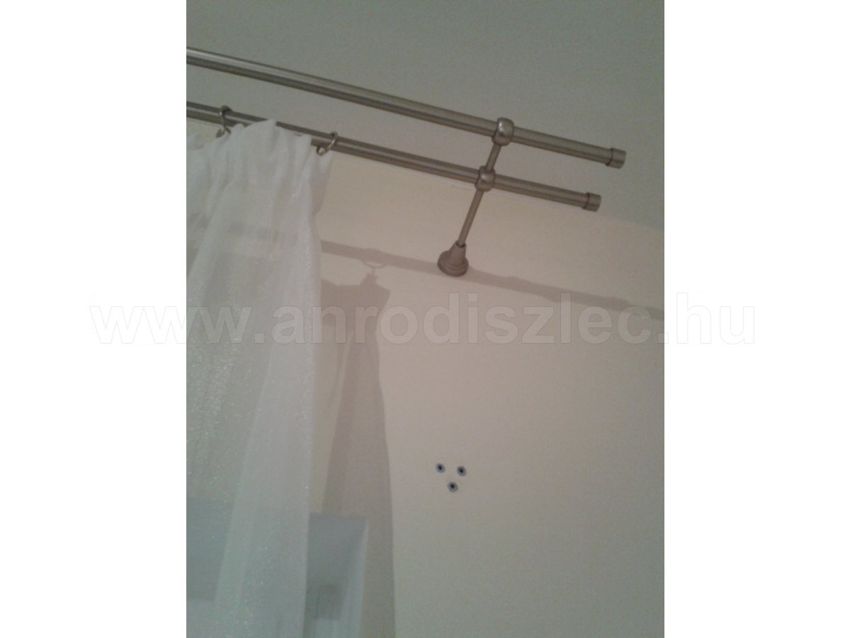 Egyszerű karnisvég, minimal cicoma
