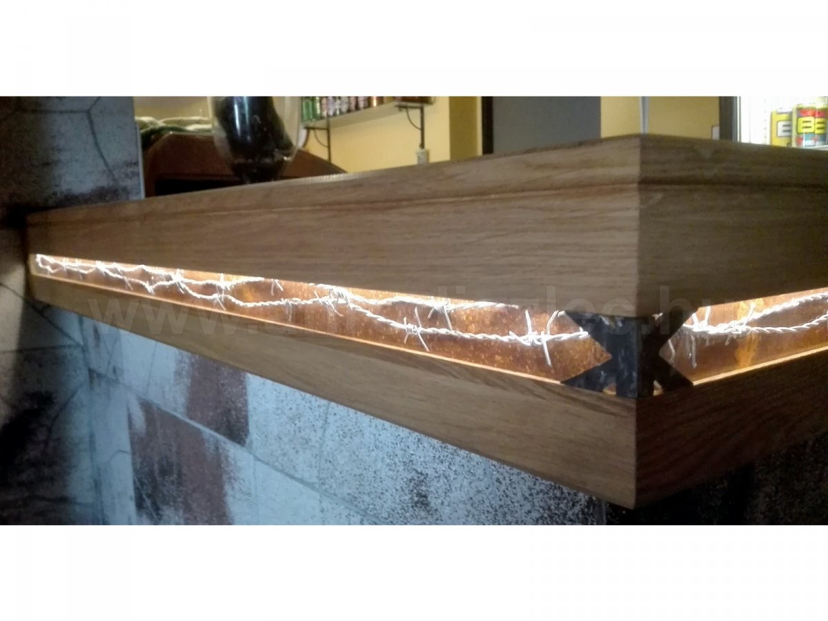 SB wood-art-design: saját tervezésű és kivitelezésű bárpult italboltban
