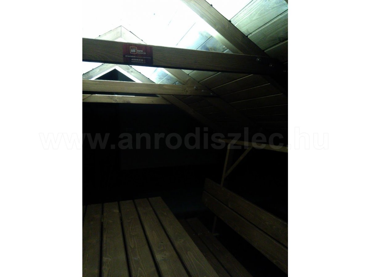 BTS kerti bútor 8 személyes sörpad extra LED világítással