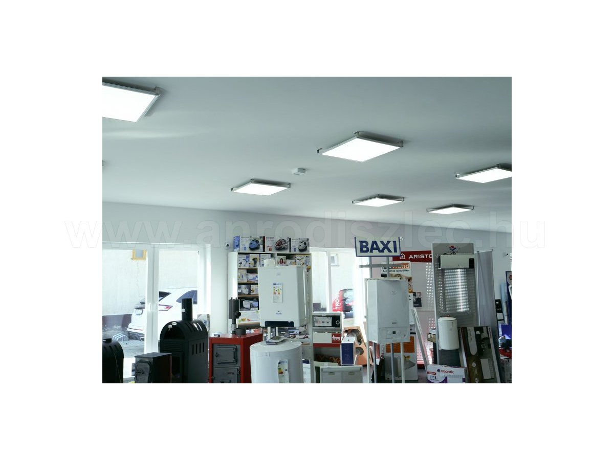 LED panel világítás épületgépészeti boltban