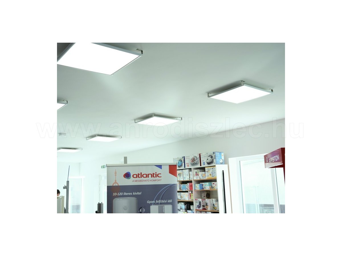 Víz- gázszerelvény üzlet 60x60-as led panelekkel