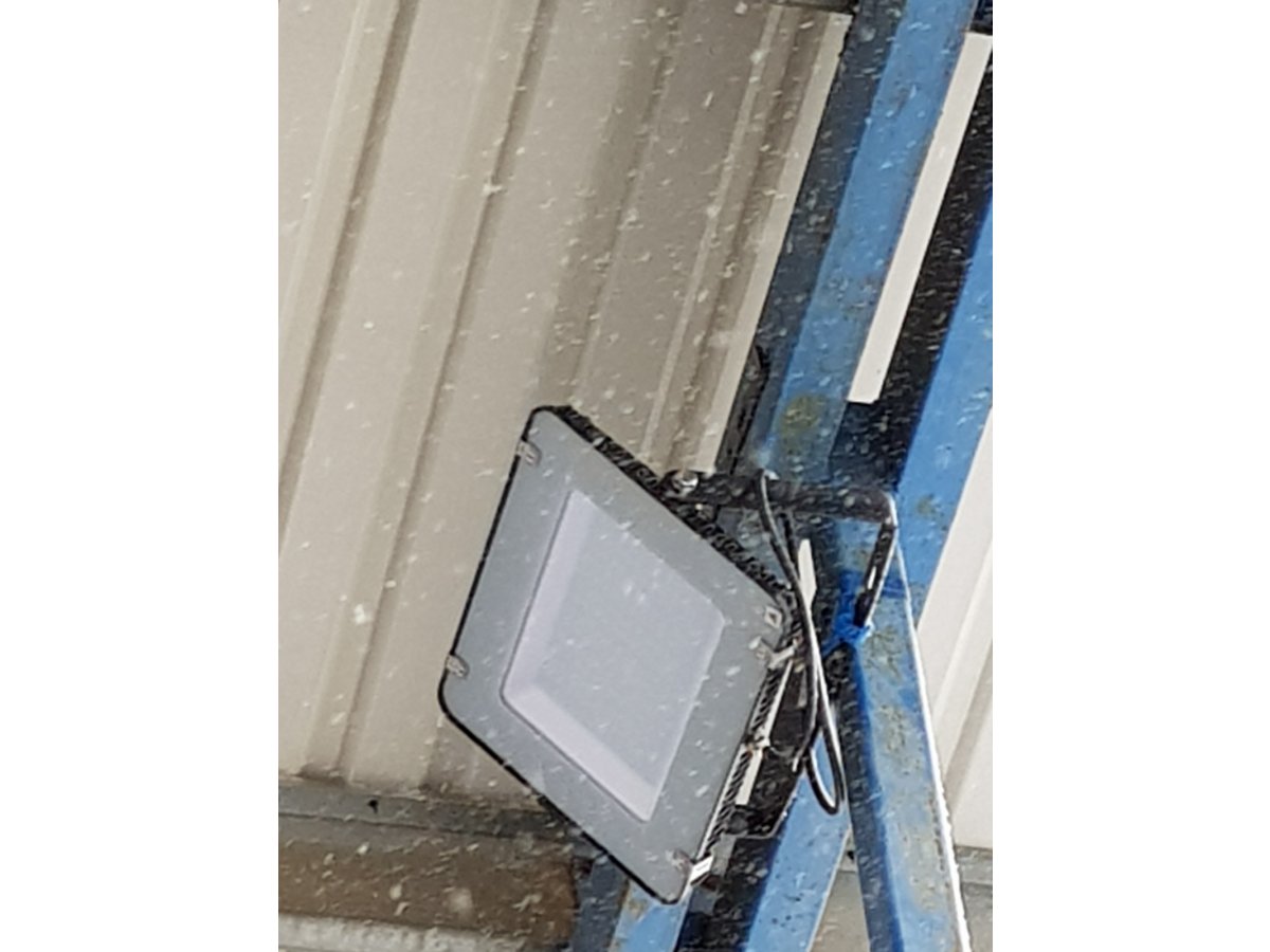 Samsung chipes Vtac led reflektor havazásban