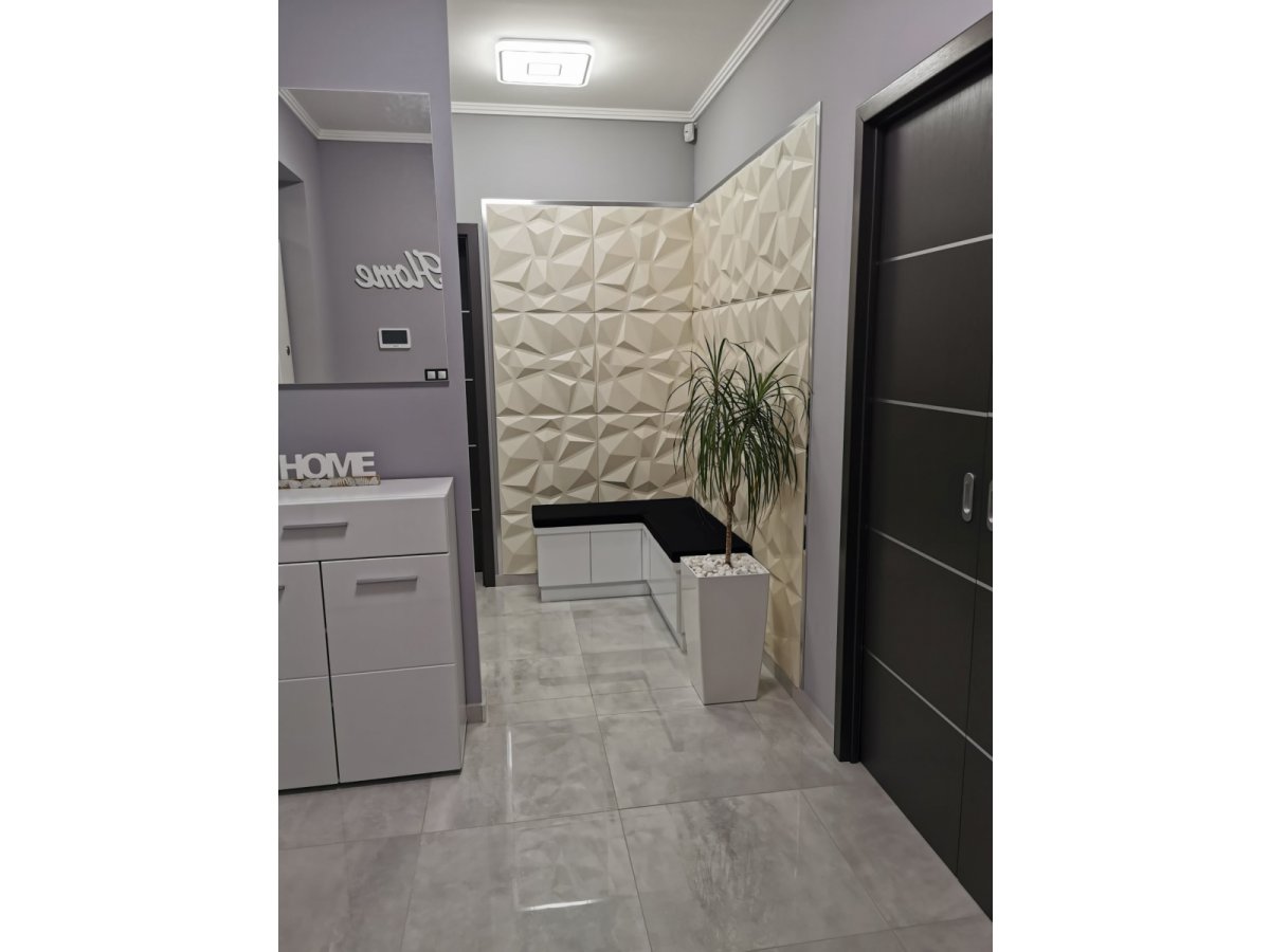 Exuador falpanel modern előtér